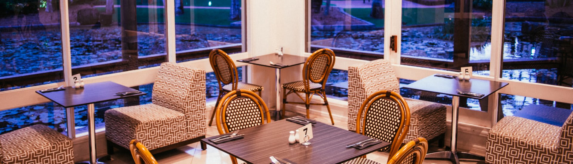 Oak Vine Sunshine Coast Restaurants in Caloundra