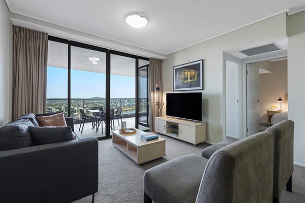 Oaks Brisbane Aurora Suites 1 Bedroom Apartment River View