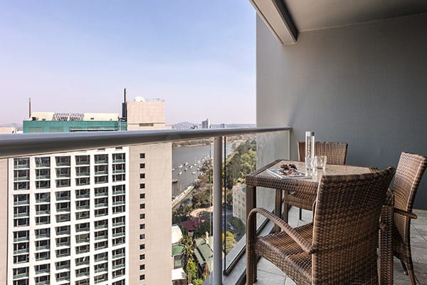  balcony with views of Story Bridge and Brisbane river at Oaks Felix hotel