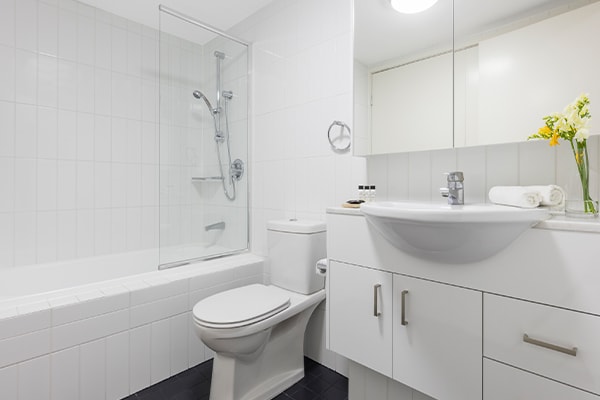 Oaks Brisbane on Felix Suites 2 Bedroom Refurbished Bathroom One with bathtub