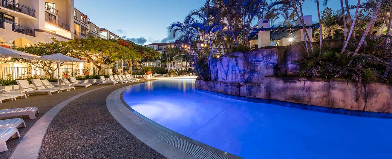 Oaks Gold Coast Calypso Plaza Suites Official Site Coolangatta Hotel