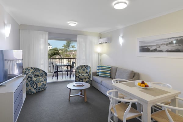 air conditioned apartment for corporate travellers visiting Caloundra for business trips to Sunshine Coast, Queensland, Australia