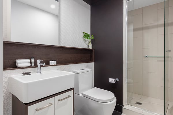 Oaks Melbourne Southbank Suites 2 Bedroom Bathroom