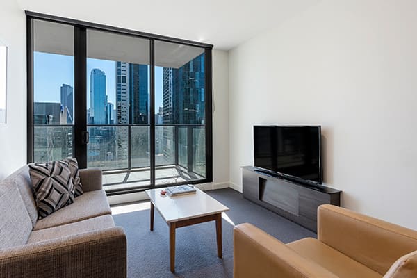 Oaks WRAP on Southbank 2 Bedroom City View